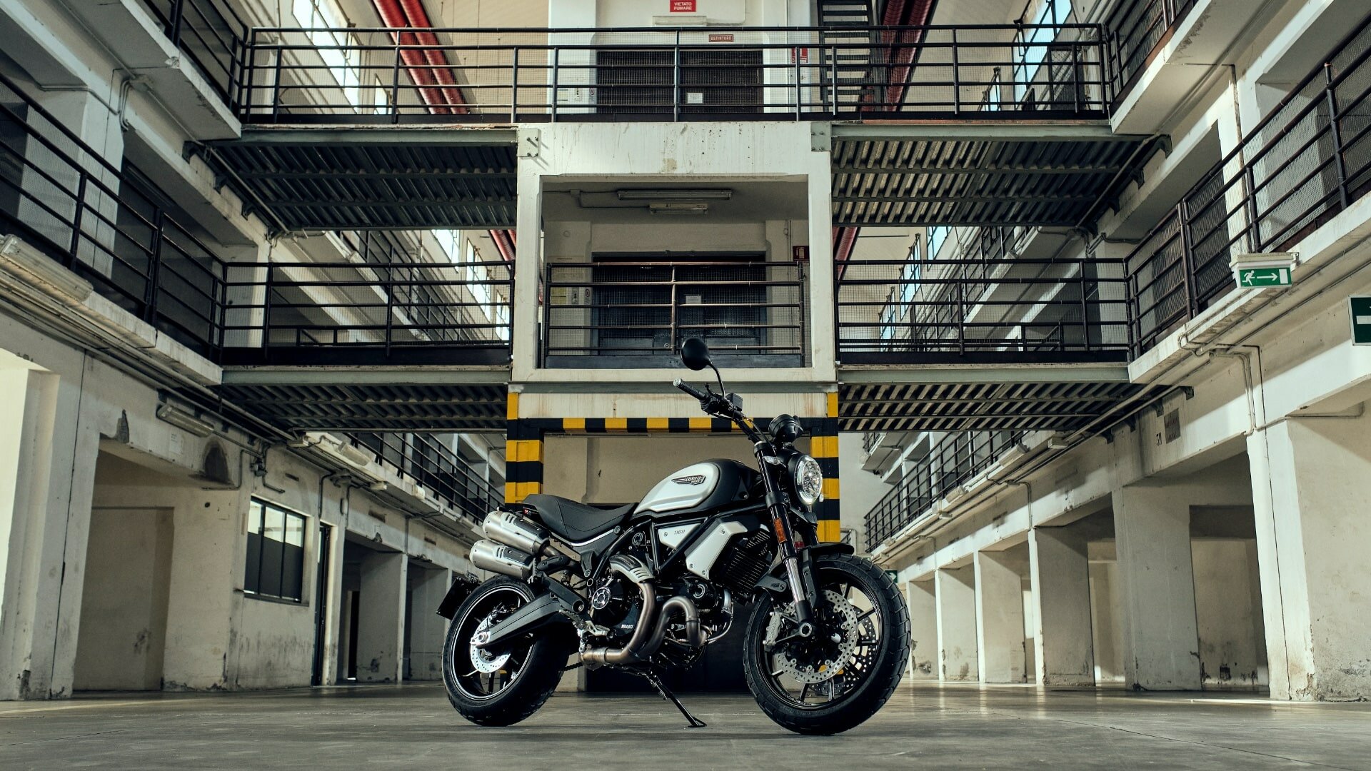 Evotech Performance リアスピンドルパッドドックスタンドボビン Ducati Scrambler 1100 Dark Pro  (2021+) | PRN013266-07 SG7CWXXF6S, フレーム - crear-app.com