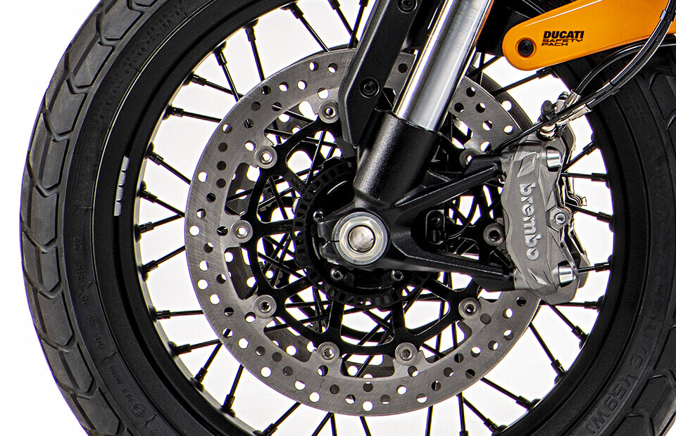 Scrambler-Ducati-1100-Tribute-Pro-Features-03.jpg
