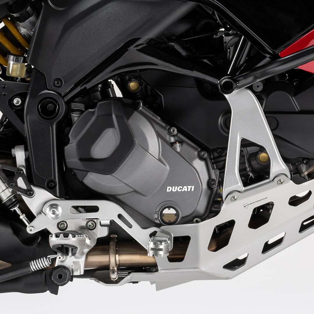 Ducati-DesertX-Discovery-Overview-card-slider-1080x1080-04-min.jpg