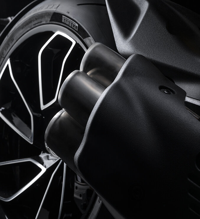 Diavel V4｜【正規販売店】ドゥカティ in モトスクエア名古屋