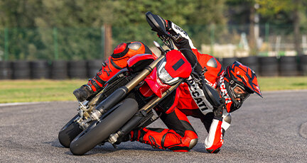 Ducati-Hypermotard-Mono-DWP24-Overview-grid-imgtxt-432x230-02.jpg