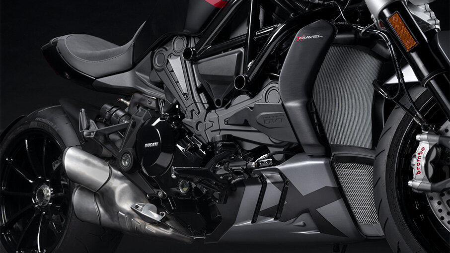 前傾ハンドル xディアベル 1番下の一本のみ ドゥカティ XDIAVEL