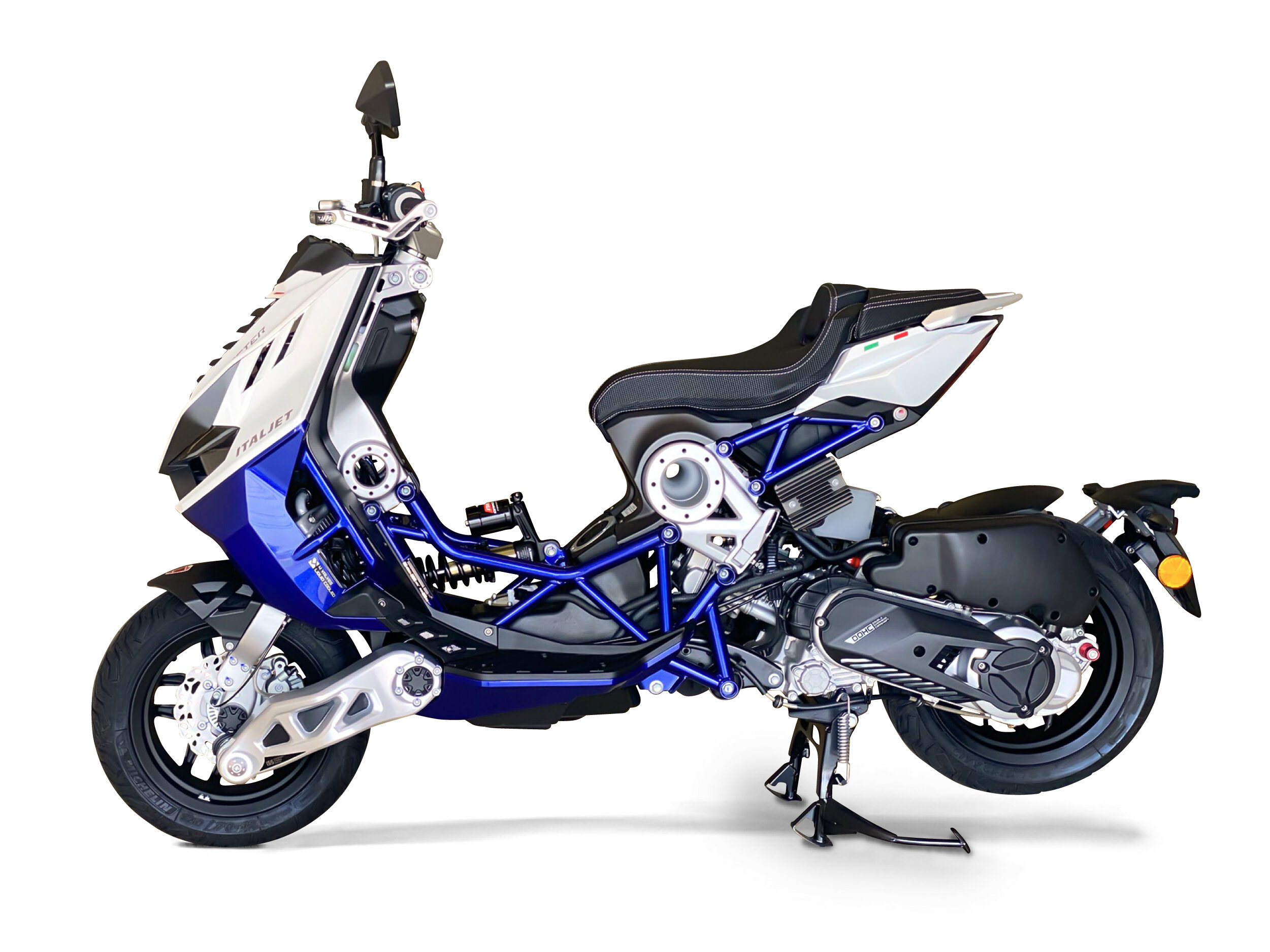 2023_DRAGSTER_White Blue_R.jpg