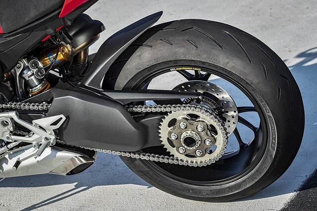 DUCATI STREETFIGHTER V4S